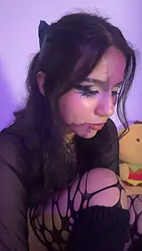 HollyPeachh Adlı Modelin Web Kamerası Şovu
