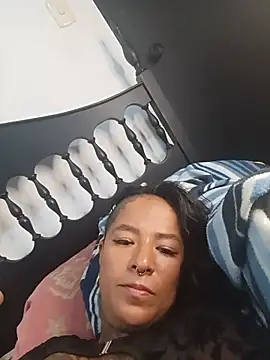 Chat +18 de Lau_castillo ao vivo