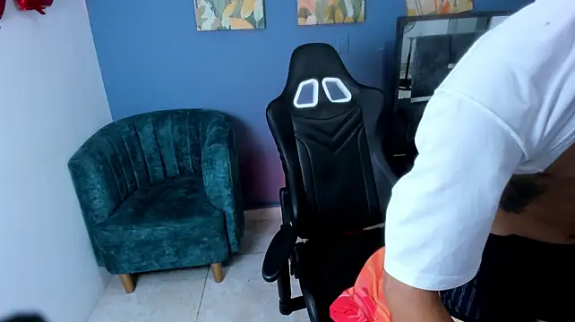 Онлайн чат XXX xteven_master19