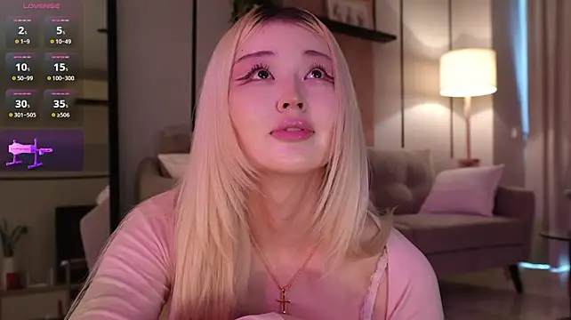 hyun_chia's Live XXX Chat