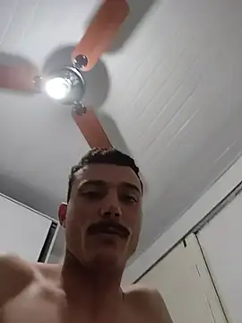 Chat +18 de SerenaaLee ao vivo