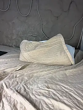 Aida_moreno 现场XXX聊天