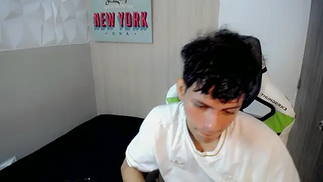 Chat XXX ao vivo de Drew_Nyb