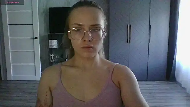 Annie_Cohn XXX ча т на живо
