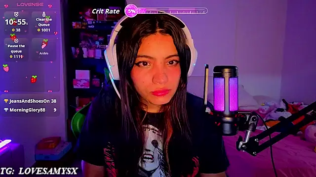 Lovelyamyy – Live XXX-chat