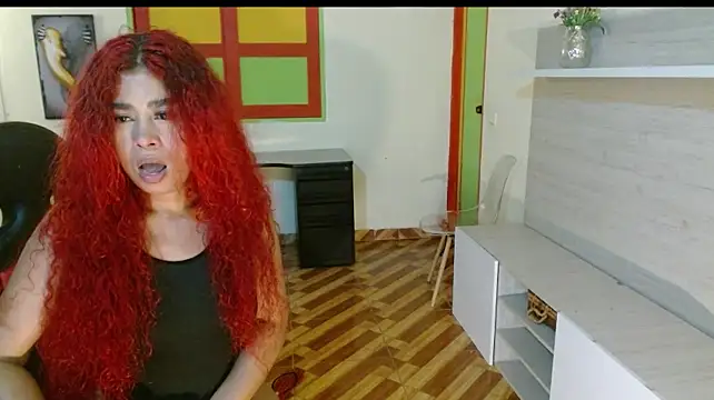 _MissPandora_ Live XXX-Chat