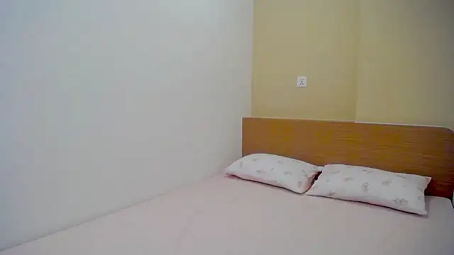 Asiagirll Adlı Modelin Canlı XXX Sohbeti