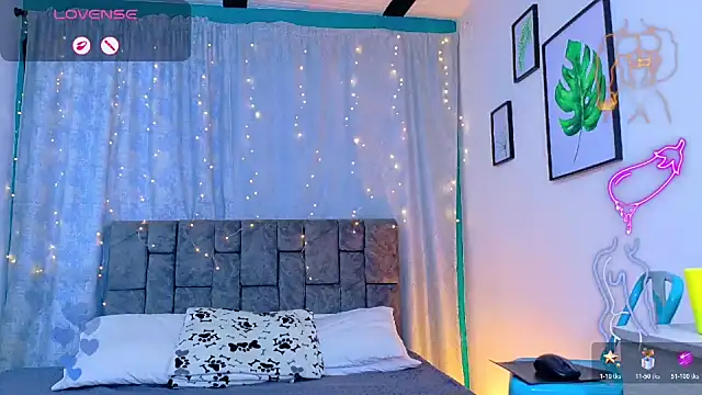 XXX chat uživo modela NicolasTorrez