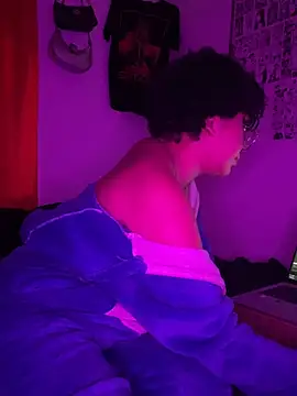 Zafiro_Raven Chat XXX in diretta