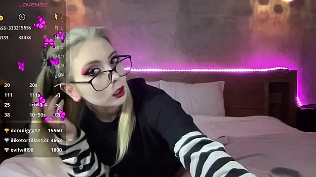 ammyska Chat XXX live