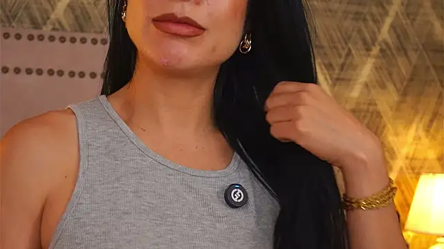 ChiaraWillow Adlı Modelin Canlı XXX Sohbeti