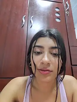 دردشة Sweed-virgin-pussy الجنسية المباشرة