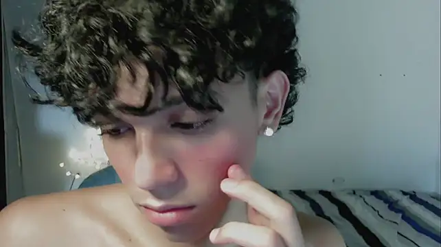 Czat XXX na żywo – FUNNY_DICK_