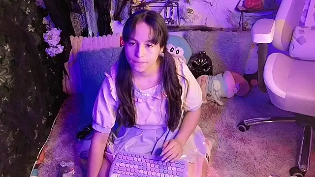 Eymmy_24 XXX чат на живо