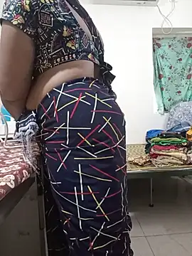 Tamil-hotwifen Live XXX chat