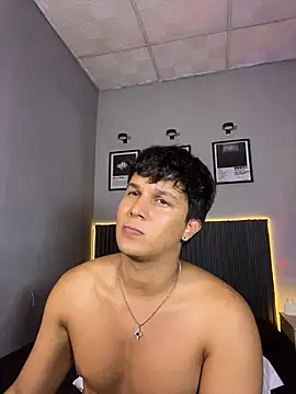 Leo_Savage_ Obrolan Langsung XXX