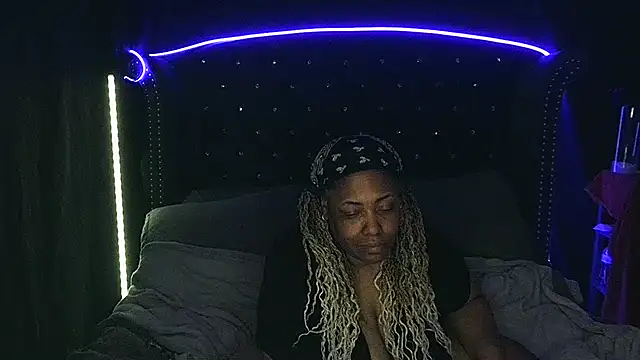 msyvette1970@xh Chat XXX in diretta