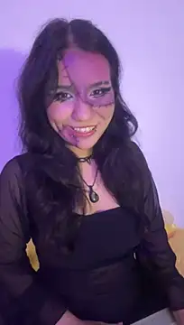 Živý XXX chat HollyPeachh