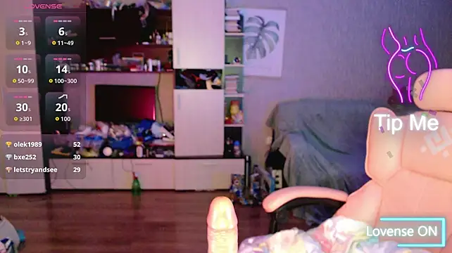 Chat +18 de mischellemeow13 ao vivo