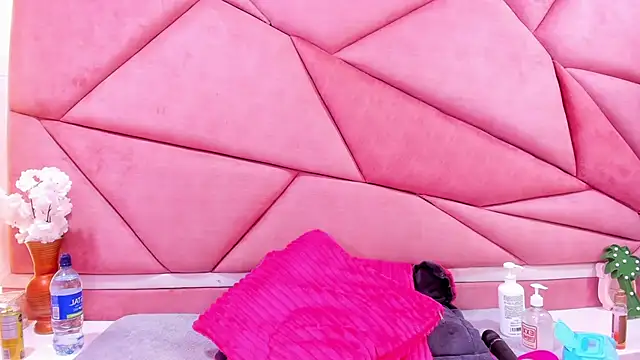 Mariana_Prin Adlı Modelin Canlı XXX Sohbeti
