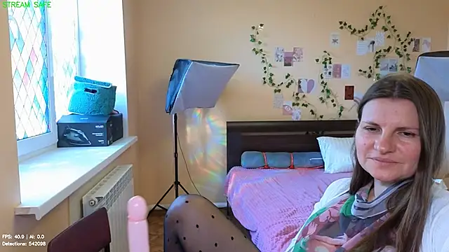 Živý XXX chat Mirabelle_Velvet