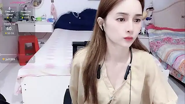 XXX chat uživo modela miaomiao-99