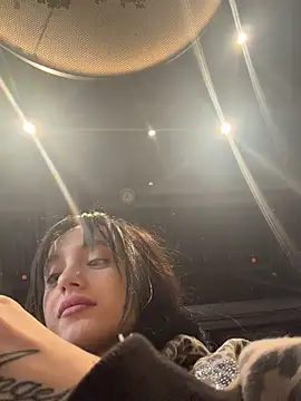 Lilonok 라이브 XXX 채팅
