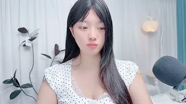 Živý XXX chat Winnie666999