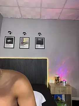 Leo_Savage_'s Live XXX Chat