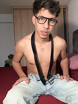 Jack_Frostt Adlı Modelin Canlı XXX Sohbeti