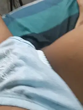 slfunson18's Live XXX Chat