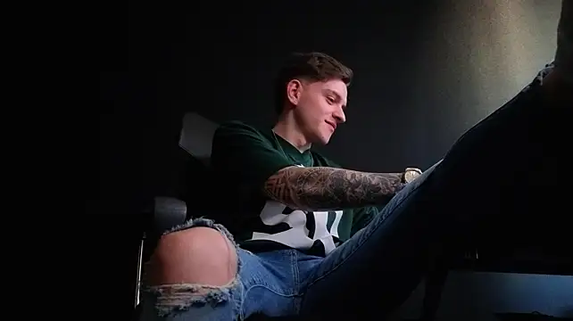 FelixStarkk 라이브 XXX 채팅