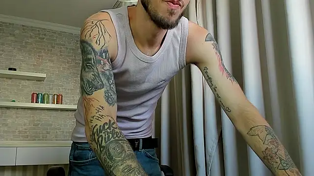 Chat +18 de JonahShaw ao vivo