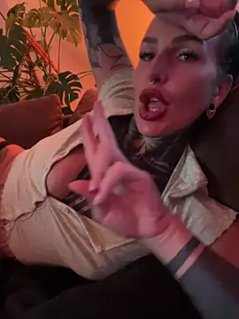 KathaleaNoir Live XXX-chat