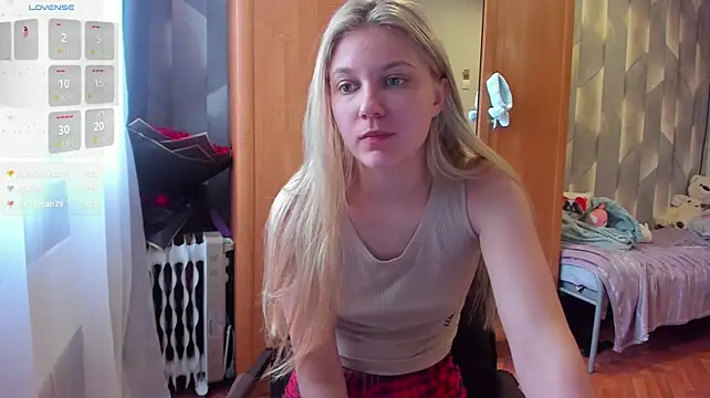 Tiny_Kiss 라이브 XXX 채팅