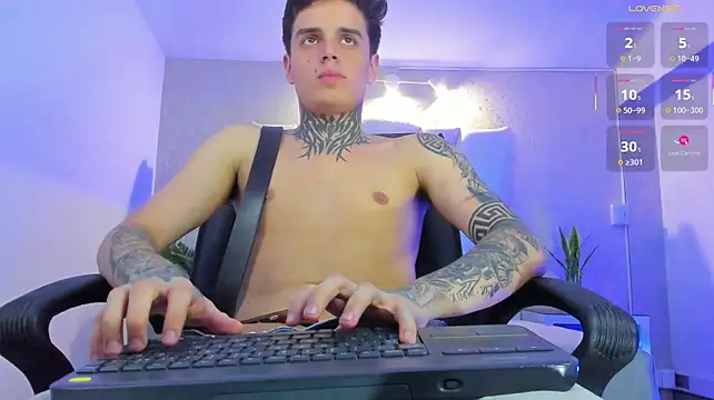 Chat XXX ao vivo de declan_official