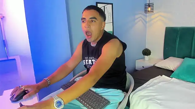 ethan_zone – Naživo XXX chat