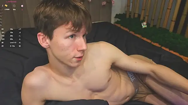 cuMte_boy লাইভ XXX চ্যাট