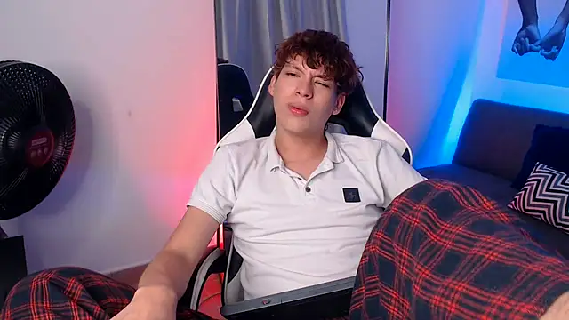 XXX chat uživo modela Nicola_hard