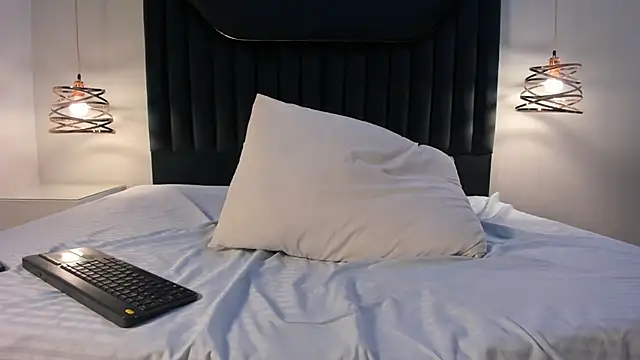 MaxLeons Live XXX Chat