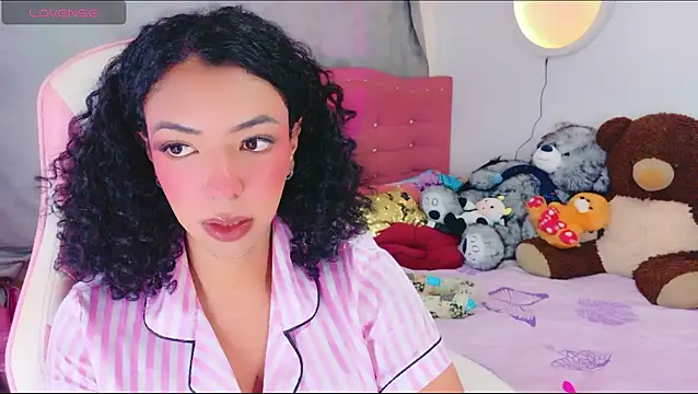 Tanedra_collings 即時 XXX 聊天