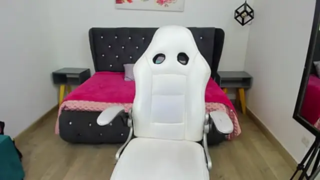 Issaa_Tyler 现场XXX聊天