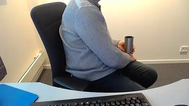 XXX chat uživo modela Buggemann