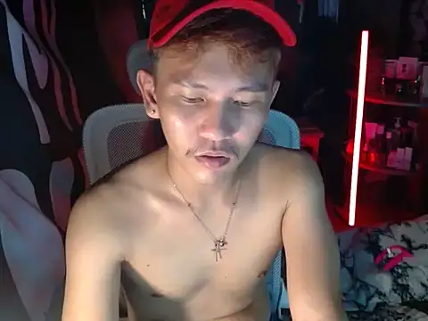 แชท XXX สดของ RalfAsian25