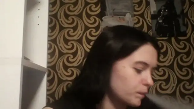 KikiAmino's Live XXX Chat