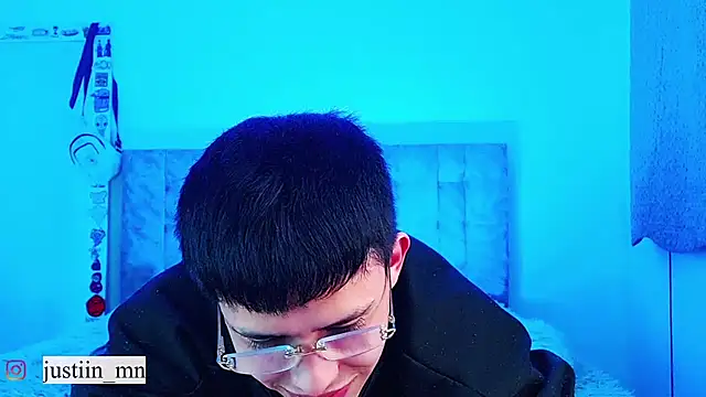 _justinmoon2: онлайн-секс-чат