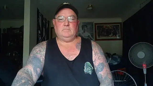 Živý XXX chat KINKYBLUEYES69