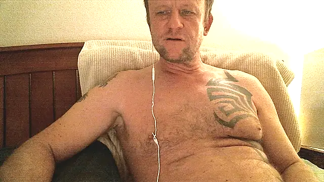 Yournaughty লাইভ XXX চ্যাট