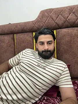 Chat XXX ao vivo de Royalboy_03
