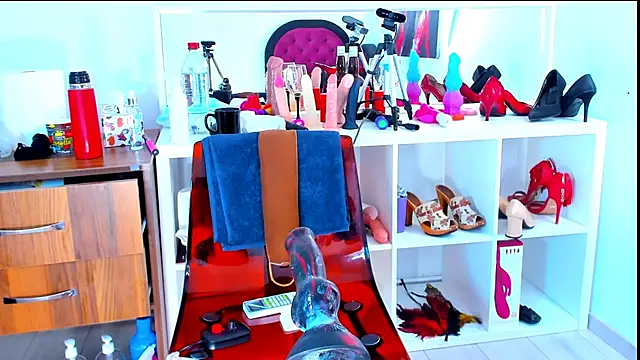 KarlaHartley Chat XXX in diretta